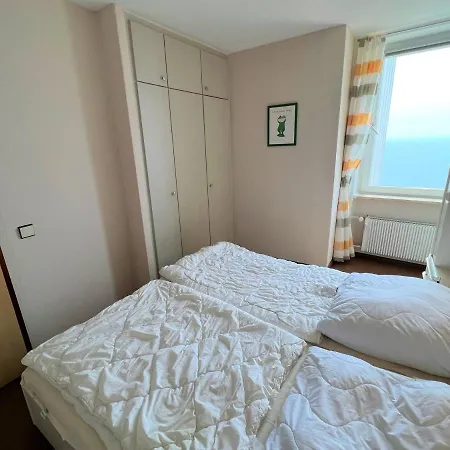 App 356 - Strandlage Apartment *